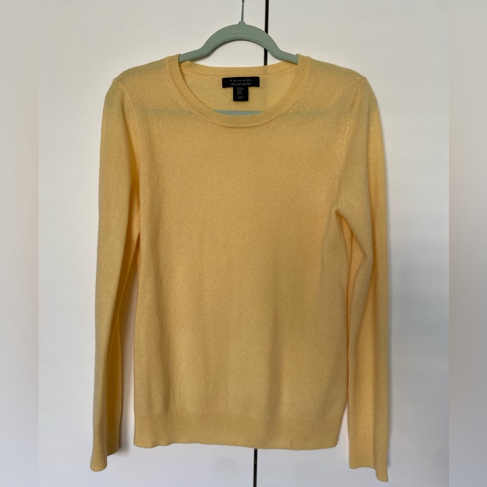 Tahari Women's Cashmere Yellow Sweater